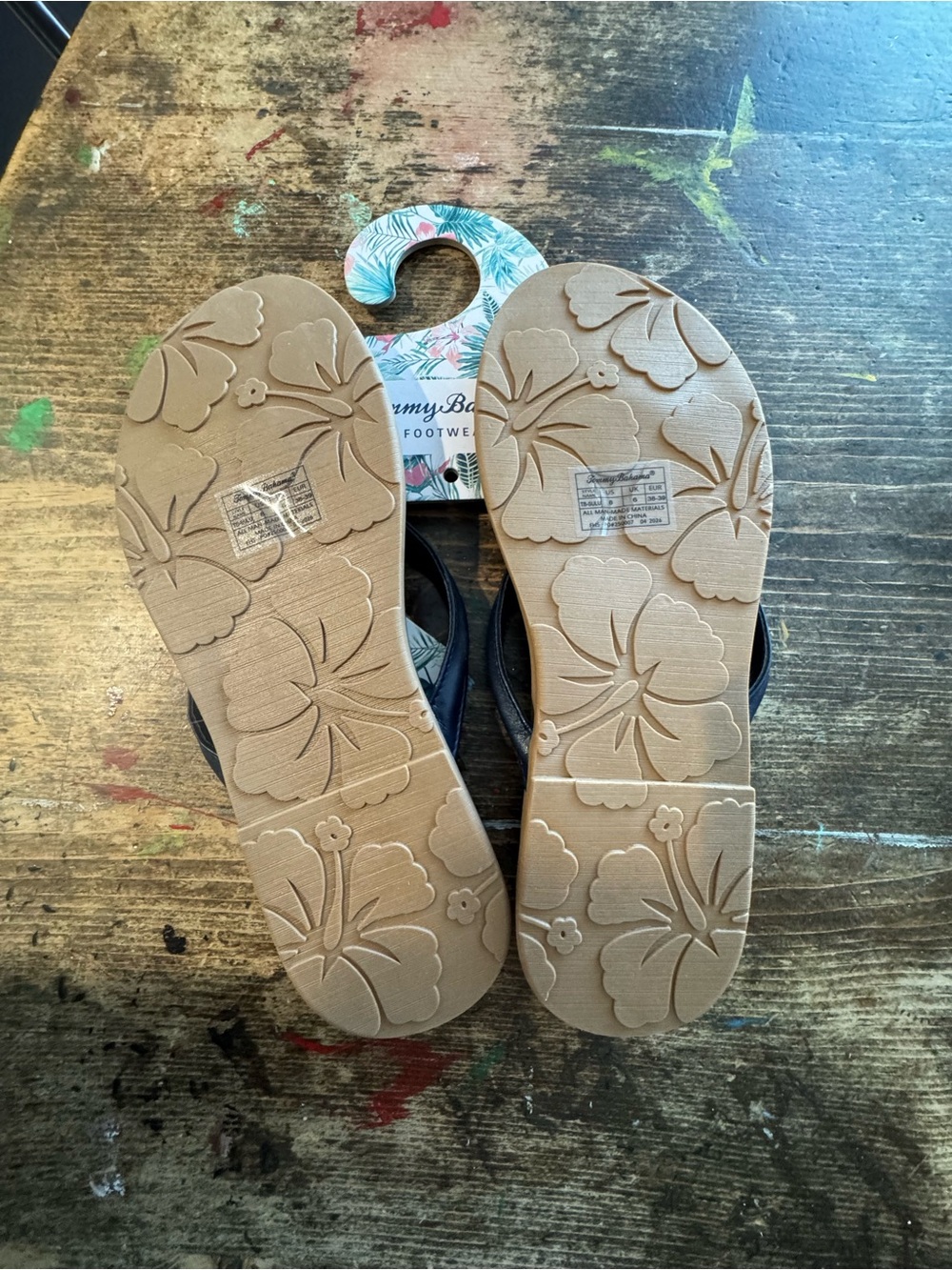 Tommy Bahama Brown Footbed Very dark navyStrap COMFY Flip Flops🌴classic - Picture 6 of 9